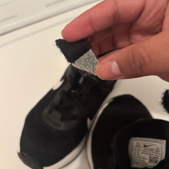 Nike Kids Black and White Athletic Sneakers - Picture 6 of 7